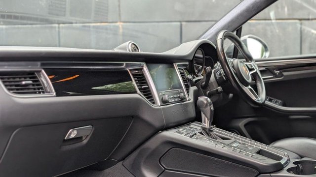 2018 PORSCHE MACAN 2018 3.6T V6 Turbo Performance SUV 5dr Petrol PDK 4WD Euro 6 (s/s) (440 ps) - Photo 12