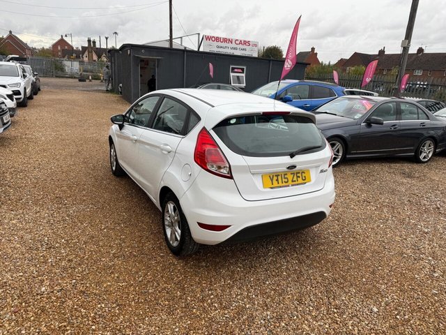 2015 FORD FIESTA 1.25 Zetec Euro 5 5dr - Photo 7