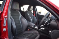 USED 2021 71 ALFA ROMEO GIULIA 2.9 V6 Bi-Turbo Quadrifoglio Saloon 4dr Petrol GPF Auto Euro 6 (s/s) (510 ps) AKRAPOVIC / CARBON ROOF / FASH