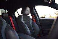 USED 2021 71 ALFA ROMEO GIULIA 2.9 V6 Bi-Turbo Quadrifoglio Saloon 4dr Petrol GPF Auto Euro 6 (s/s) (510 ps) AKRAPOVIC / CARBON ROOF / FASH