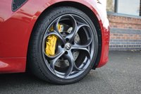 USED 2021 71 ALFA ROMEO GIULIA 2.9 V6 Bi-Turbo Quadrifoglio Saloon 4dr Petrol GPF Auto Euro 6 (s/s) (510 ps) AKRAPOVIC / CARBON ROOF / FASH