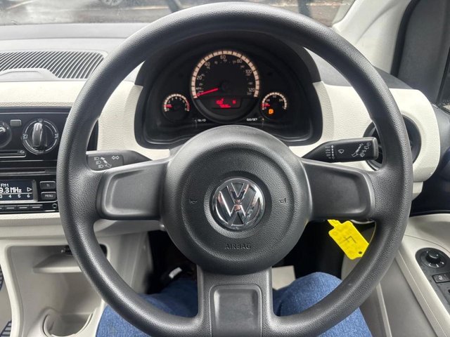 2014 VOLKSWAGEN UP! 2014 Hatchback 1.0 Move up! (2014/14) - Photo 12