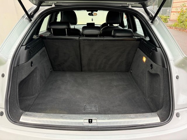 2013 AUDI Q3 2013 2.0 TDI S line S Tronic quattro Euro 5 (s/s) 5dr - Photo 8