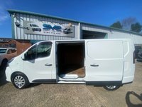 USED 2021 21 NISSAN NV300 2.0 DCI ACENTA L2 LWB * AIR CON * 89K FSH FOLDAWY LOADING RAMP  
