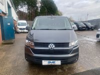 USED 2021 71 VOLKSWAGEN TRANSPORTER 2.0 TDI T28 SWB HIGHLINE 6SPD 150BHP WITH AIRCON METALLIC GREY   