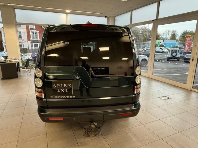 View our LAND ROVER DISCOVERY 4