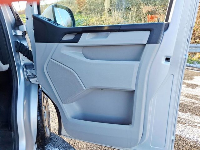 2017 VOLKSWAGEN TRANSPORTER - Photo 7