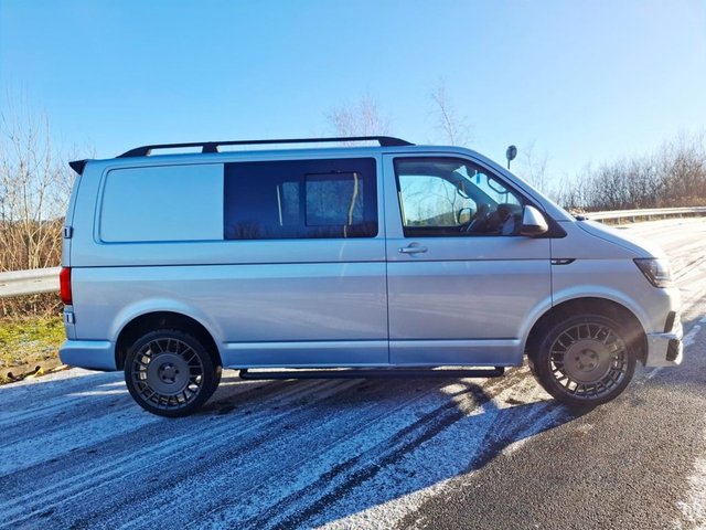 2017 VOLKSWAGEN TRANSPORTER - Photo 4