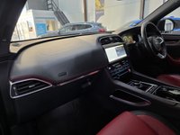 USED 2016 JAGUAR F-PACE 2.0 D180 R-Sport SUV 5dr Diesel Auto AWD Euro 6 (s/s) (180 ps) Full Service History!!