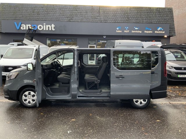 2022 Renault Trafic 2L Business 4dr - Photo 10
