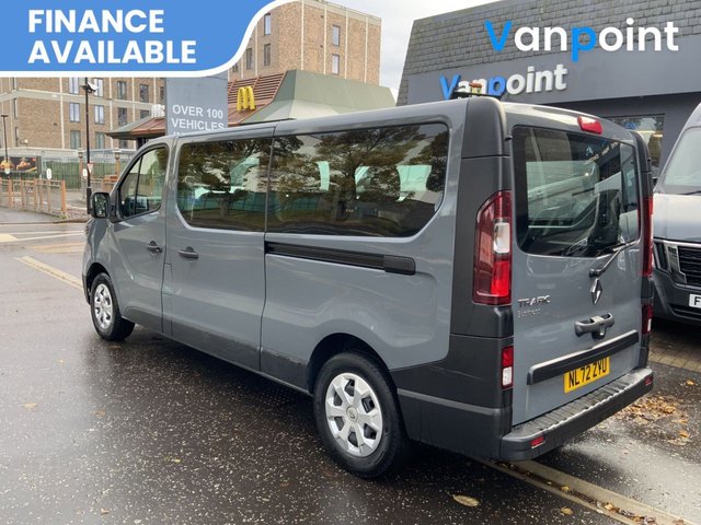 2022 Renault Trafic 2L Business 4dr - Photo 4