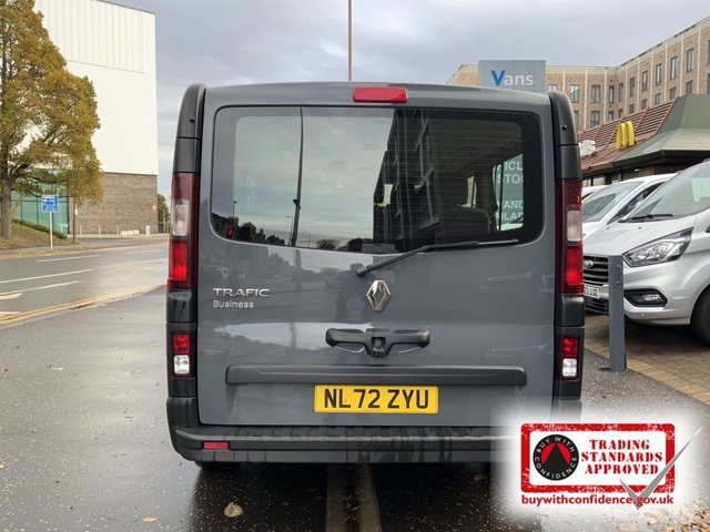 2022 Renault Trafic 2L Business 4dr - Photo 5