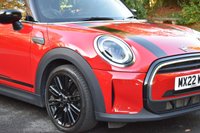 USED 2022 22 MINI CONVERTIBLE 1.5 Cooper Exclusive Convertible 2dr Petrol Steptronic Euro 6 (s/s) (136 ps) APPLE CAR PLAY WITH SAT NAV/MAPS,