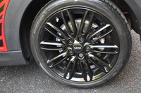 USED 2022 22 MINI CONVERTIBLE 1.5 Cooper Exclusive Convertible 2dr Petrol Steptronic Euro 6 (s/s) (136 ps) APPLE CAR PLAY WITH SAT NAV/MAPS,