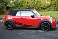 USED 2022 22 MINI CONVERTIBLE 1.5 Cooper Exclusive Convertible 2dr Petrol Steptronic Euro 6 (s/s) (136 ps) APPLE CAR PLAY WITH SAT NAV/MAPS,