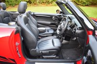 USED 2022 22 MINI CONVERTIBLE 1.5 Cooper Exclusive Convertible 2dr Petrol Steptronic Euro 6 (s/s) (136 ps) APPLE CAR PLAY WITH SAT NAV/MAPS,