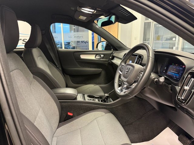 2022 Volvo Xc40 2L Core 5dr - Photo 9