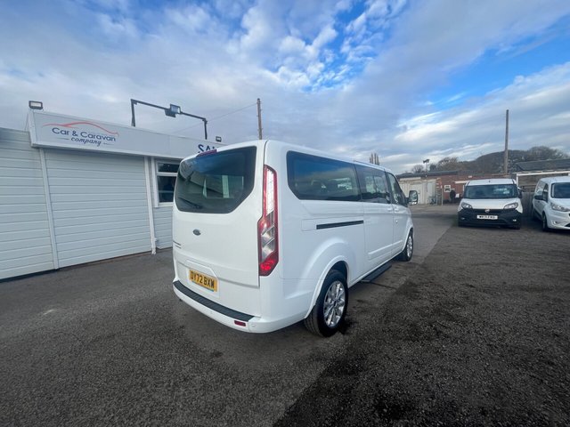 2022 Ford Tourneo Custom 2L Titanium 5dr - Photo 11