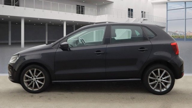 2016 VOLKSWAGEN POLO - Photo 6