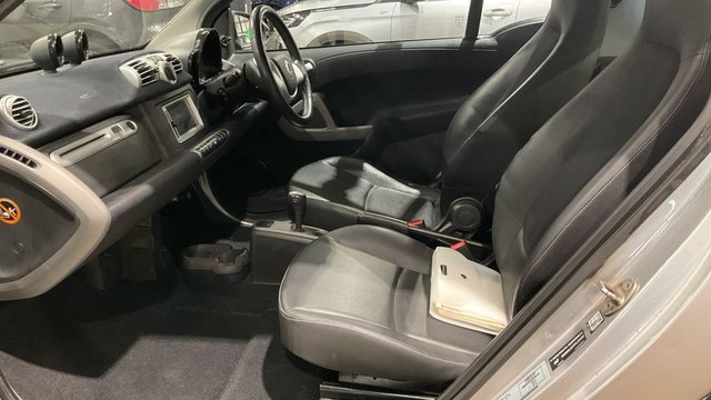 2014 SMART FORTWO - Photo 7