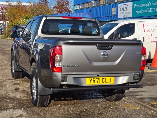 2021 NISSAN NAVARA 2.3 dCi Acenta Pickup Double Cab 4dr Diesel Manual 4WD Euro 6 (s/s) (163 ps) - Photo 9