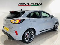 USED 2022 71 FORD PUMA 1.5T EcoBoost ST SUV 5dr Petrol Manual Euro 6 (s/s) (200 ps) ST Performance Pack | Detachable Towbar | Handsfree Power Tailgate | Heated Steering Wheel