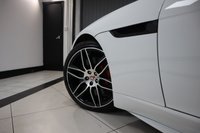 USED 2019 69 JAGUAR F-TYPE 3.0 V6 Chequered Flag Coupe 2dr Petrol Auto AWD Euro 6 (s/s) (380 ps) PANO+HTDWHEEL+JSH+12WAY+20S!