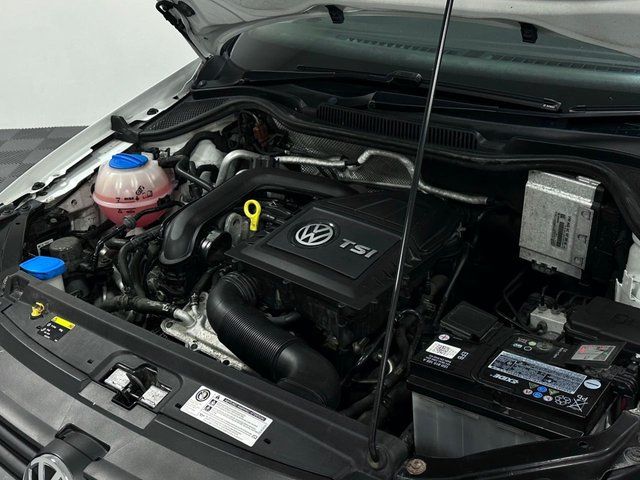 2015 Volkswagen Polo 1L Sel 5dr - Photo 12