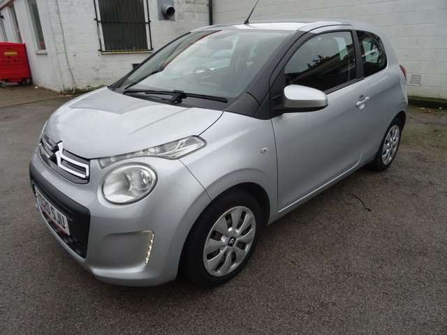 View our Citroen C1 1.0 VTi Feel Hatchback 3dr Petrol Manual Euro 6 (s/s) (72 ps)