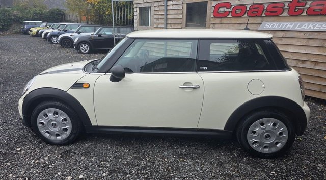 2012 MINI HATCH - Photo 5