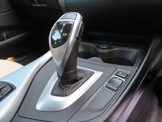 2014 BMW 1 SERIES - Photo 12