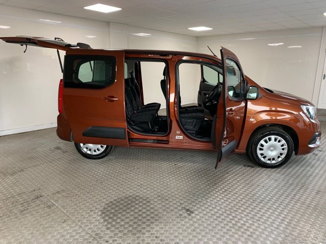 2022 Vauxhall Combo Life 1.5L Edition 5dr - Photo 10