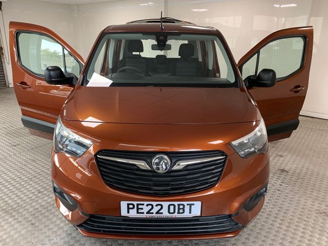 2022 Vauxhall Combo Life 1.5L Edition 5dr - Photo 11