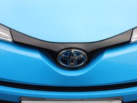 USED 2018 68 TOYOTA C-HR 1.8 VVT-h Design SUV 5dr Petrol Hybrid CVT Euro 6 (s/s) (122 ps) AWARD WINNING DEALERSHIP