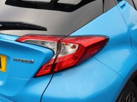 USED 2018 68 TOYOTA C-HR 1.8 VVT-h Design SUV 5dr Petrol Hybrid CVT Euro 6 (s/s) (122 ps) AWARD WINNING DEALERSHIP