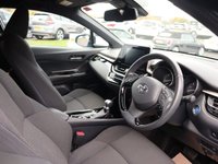 USED 2018 68 TOYOTA C-HR 1.8 VVT-h Design SUV 5dr Petrol Hybrid CVT Euro 6 (s/s) (122 ps) AWARD WINNING DEALERSHIP