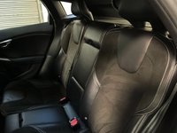 USED 2016 16 VOLVO V40 2.0 D2 R-Design Hatchback 5dr Diesel Manual Euro 6 (s/s) (120 ps) TOP SPEC+17"S+DAB+BLUETOOTH+