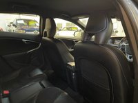 USED 2016 16 VOLVO V40 2.0 D2 R-Design Hatchback 5dr Diesel Manual Euro 6 (s/s) (120 ps) TOP SPEC+17"S+DAB+BLUETOOTH+