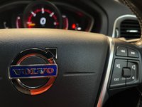 USED 2016 16 VOLVO V40 2.0 D2 R-Design Hatchback 5dr Diesel Manual Euro 6 (s/s) (120 ps) TOP SPEC+17"S+DAB+BLUETOOTH+