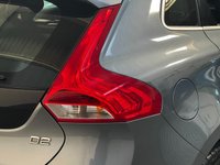 USED 2016 16 VOLVO V40 2.0 D2 R-Design Hatchback 5dr Diesel Manual Euro 6 (s/s) (120 ps) TOP SPEC+17"S+DAB+BLUETOOTH+