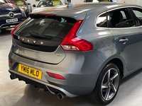 USED 2016 16 VOLVO V40 2.0 D2 R-Design Hatchback 5dr Diesel Manual Euro 6 (s/s) (120 ps) TOP SPEC+17"S+DAB+BLUETOOTH+