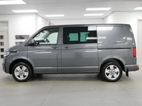 USED 2021 21 VOLKSWAGEN TRANSPORTER T32 2.0 BITDI 204 BHP SWB HIGHLINE DSG AUTO KOMBI 5 SEAT  1 OWNER | 5 SEATS | SAT NAV | DSG AUTO !
