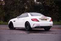 USED 2019 68 MERCEDES-BENZ SLC 1.6 SLC180 GPF AMG Line Convertible 2dr Petrol Manual Euro 6 (s/s) (156 ps) POLAR WHITE PAINTWORK + SAT NAV + DAB RADIO + BLUETOOTH