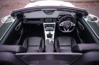 USED 2019 68 MERCEDES-BENZ SLC 1.6 SLC180 GPF AMG Line Convertible 2dr Petrol Manual Euro 6 (s/s) (156 ps) POLAR WHITE PAINTWORK + SAT NAV + DAB RADIO + BLUETOOTH