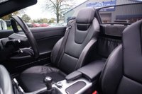 USED 2019 68 MERCEDES-BENZ SLC 1.6 SLC180 GPF AMG Line Convertible 2dr Petrol Manual Euro 6 (s/s) (156 ps) POLAR WHITE PAINTWORK + SAT NAV + DAB RADIO + BLUETOOTH