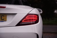 USED 2019 68 MERCEDES-BENZ SLC 1.6 SLC180 GPF AMG Line Convertible 2dr Petrol Manual Euro 6 (s/s) (156 ps) POLAR WHITE PAINTWORK + SAT NAV + DAB RADIO + BLUETOOTH
