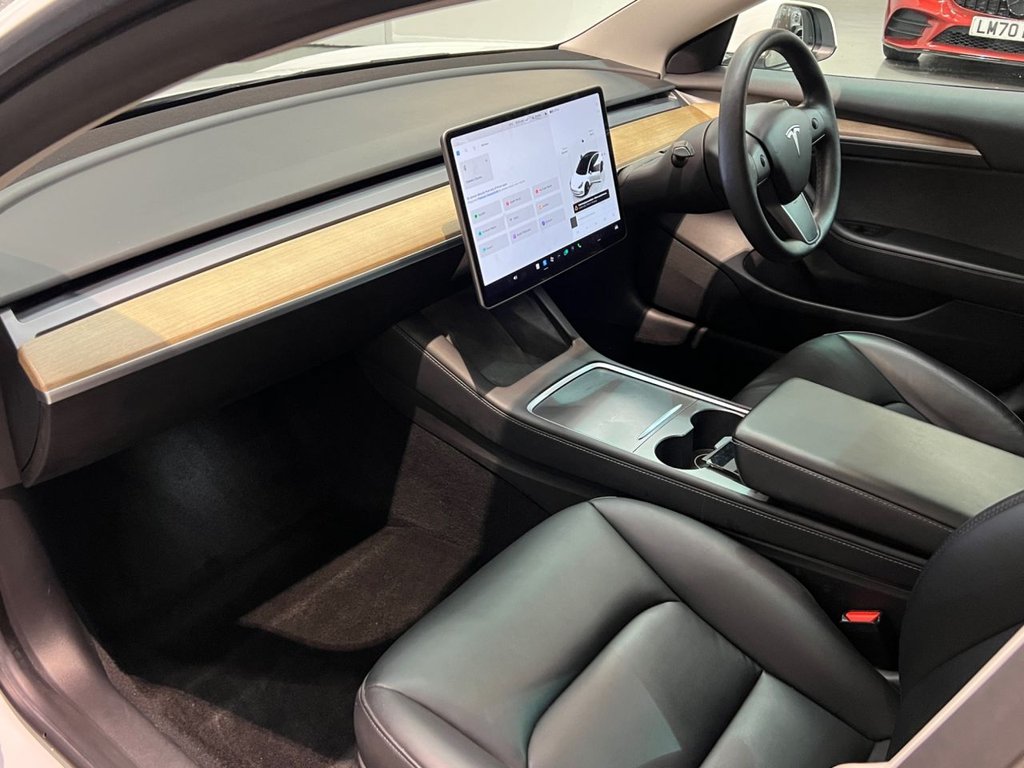 USED 2021 71 TESLA Model 3 Standard Range Plus Saloon 4dr Electric Auto RWD (241 bhp) 