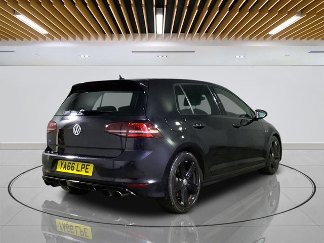 2016 Volkswagen Golf 2L R 5dr - Photo 8