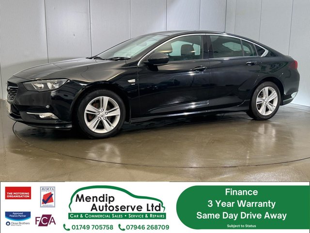 View our VAUXHALL INSIGNIA