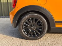 USED 2015 15 MINI HATCH 1.2 One Hatchback 3dr Petrol Manual Euro 6 (s/s) (102 ps) 7 Services + Pepper Pack + Pristine